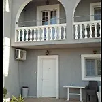 Ionian Lux Apts Аргостолион