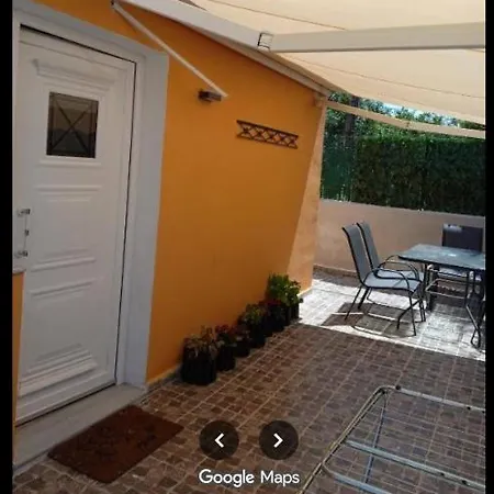 Ionian Lux Apts *