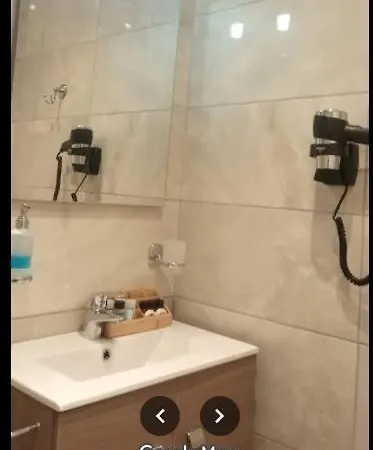 Ionian Lux Apts Panzió